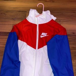 Only worn once, no longer can fit it!!